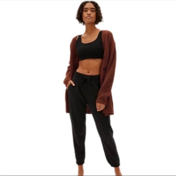 Everlane Oversized Alpaca Cardigan + icu Marbella Aviator Sunglasses - Picture 2 of 16